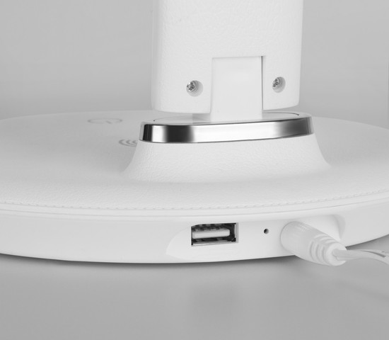 Настольная лампа Brava белый (TL90530)