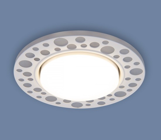 Точечный светильник 3032 GX53 WH белый