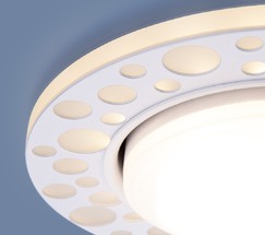 Точечный светильник 3032 GX53 WH белый