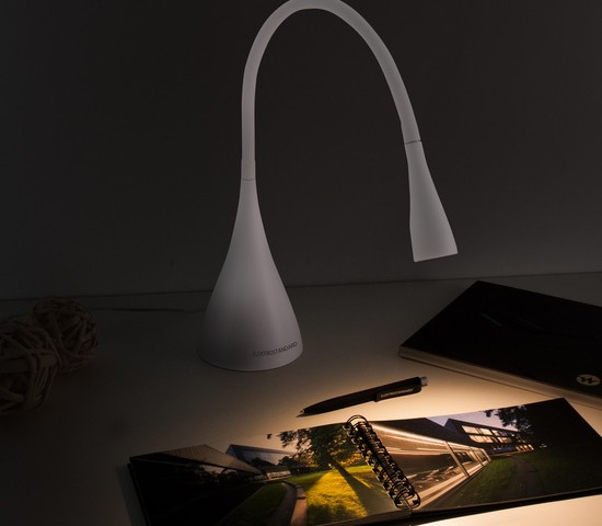 Настольная лампа Lola белый матовый (TL80990)