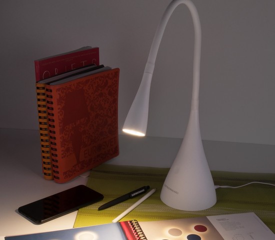 Настольная лампа Lola белый матовый (TL80990)