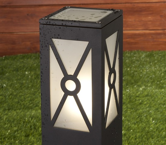 Универсальный уличный светильник 1406 TECHNO черный