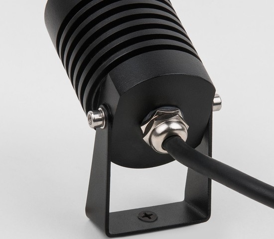 Универсальный уличный светильник Landscape LED черный (35145/S)