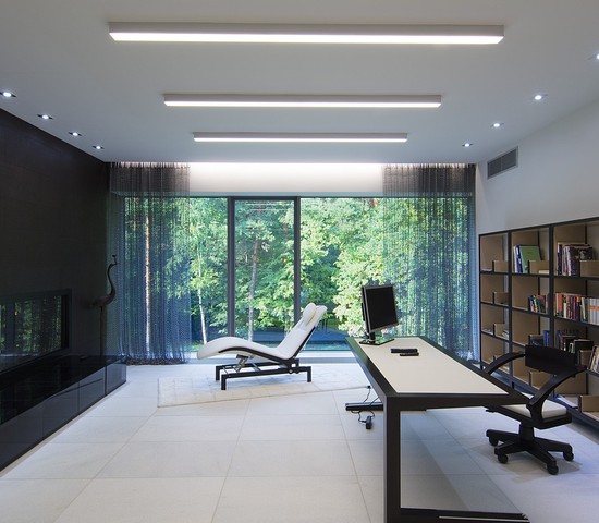 Линейный светодиодный накладной односторонний светильник 128см 25W 4200K матовое серебро (101-100-30-128)