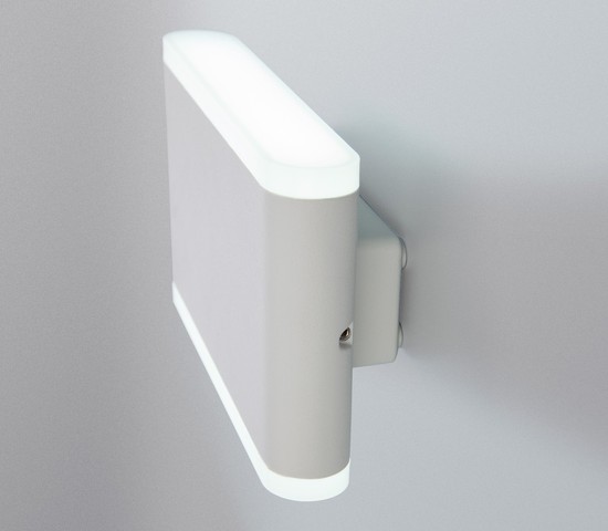 Универсальный уличный светильник 1505 TECHNO LED COVER белый