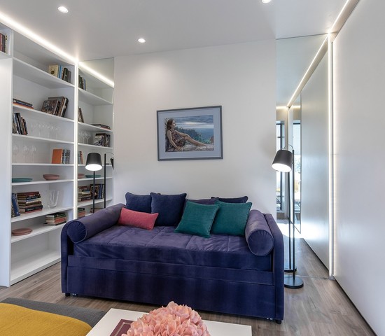 Точечный светильник 7012 MR16 WH белый