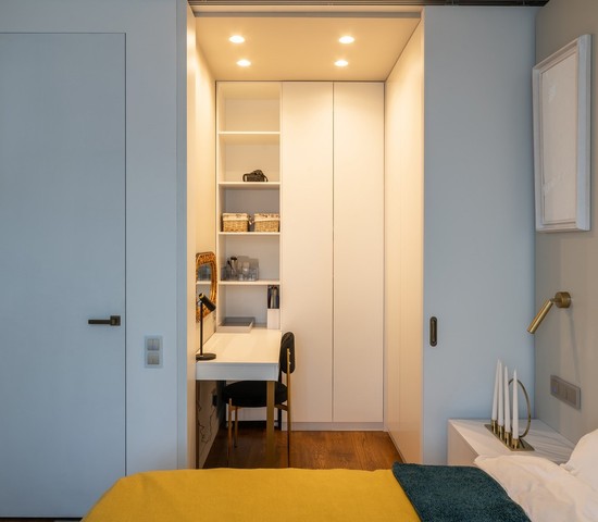 Точечный светильник 7012 MR16 WH белый