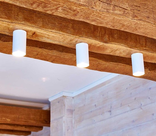 Точечный светильник 1081 GU10 WH белый (5255)