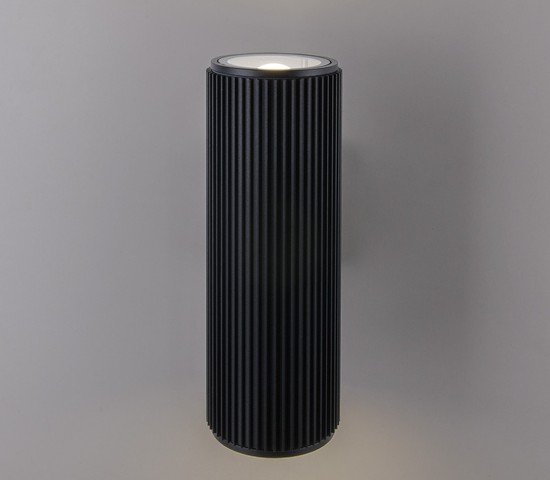 Универсальный уличный светильник 1403 TECHNO Strict черный