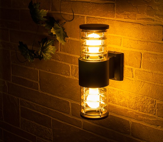 Универсальный уличный светильник 1407 TECHNO черный