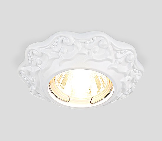 Точечный светильник 7218 MR16 WH белый