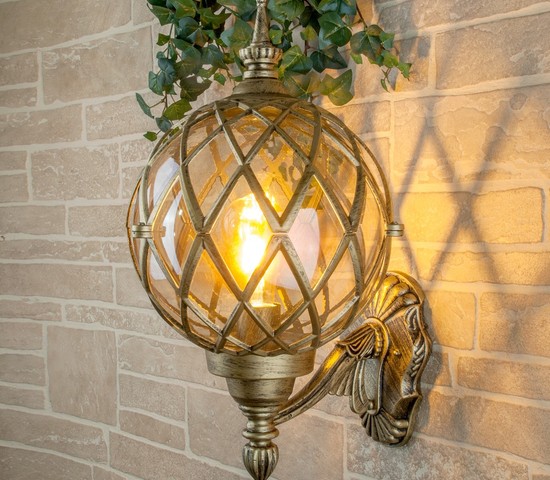 Универсальный уличный светильник Sirius U черное золото