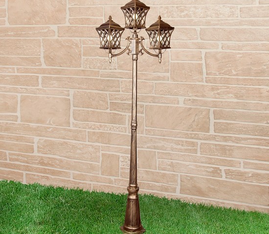 Универсальный уличный светильник Cassiopeya F/3 черное золото