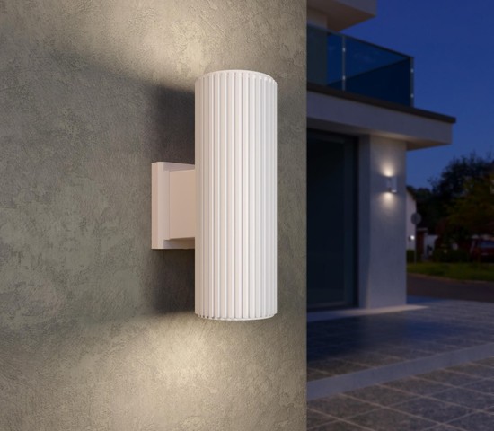 Универсальный уличный светильник 1403 TECHNO Strict песочно-белый