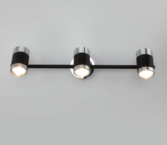 Настенный светильник 20058/3 черный