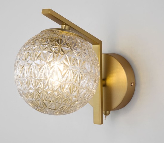 Настенный светильник 70132/1 латунь