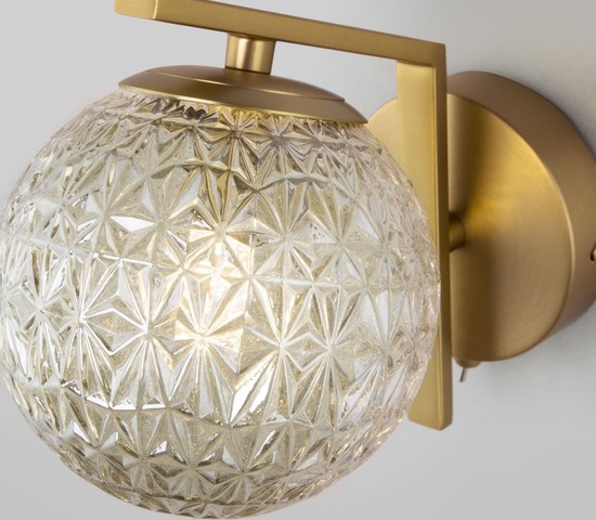 Настенный светильник 70132/1 латунь