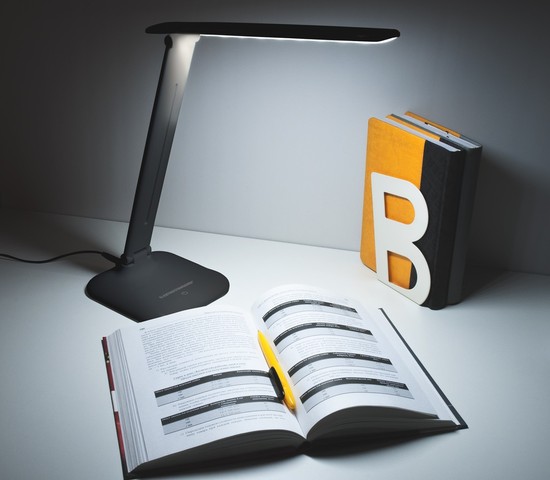 Настольная лампа Alcor черный (TL90200)