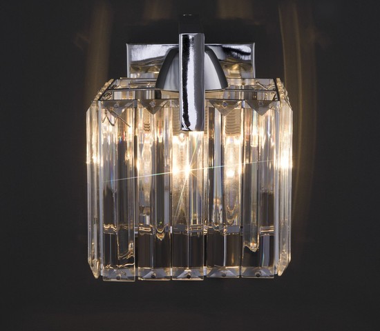 Настенный светильник 10126/1 хром/прозрачный хрусталь Strotskis (10117/1)