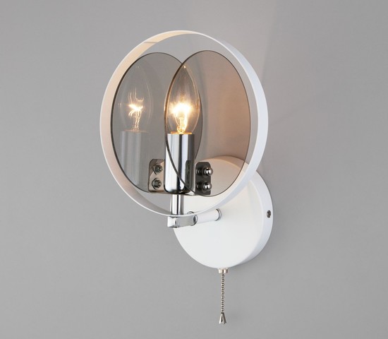 Настенный светильник 70121/1 белый