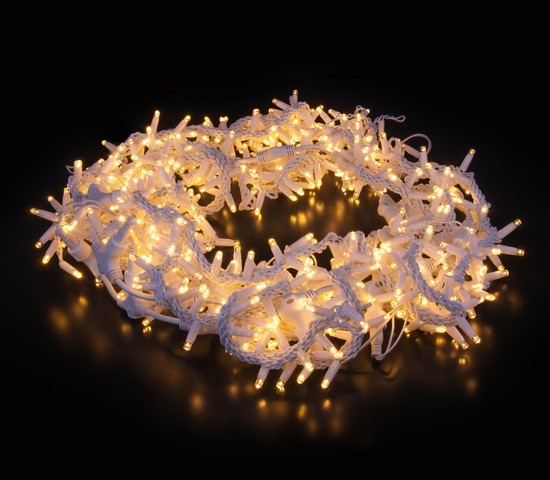 Уличная гирлянда 200-101 теплый белый 2*3м IP65