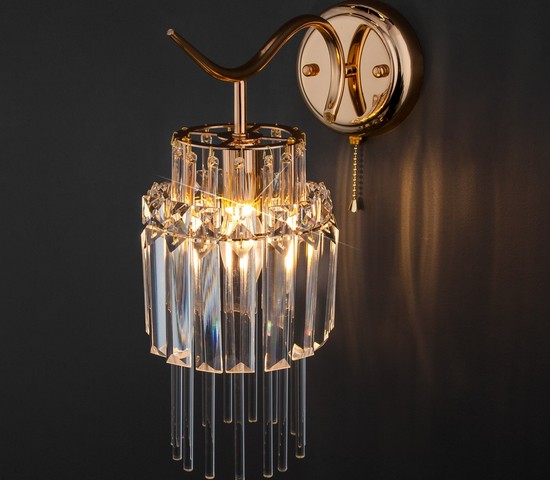 Настенный светильник 10119/1 золото/прозрачный хрусталь Strotskis