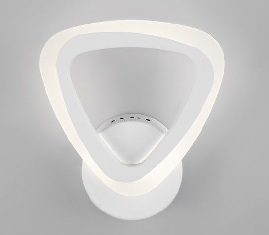 Настенный светильник 90216/1 белый