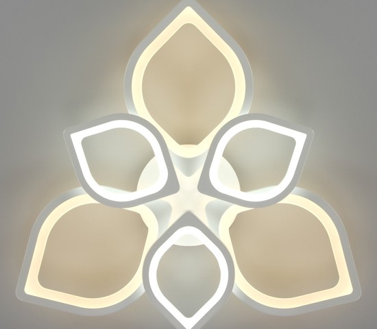 Люстра 90228/6 белый