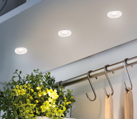 Точечный светильник 15270/LED 3W WH белый