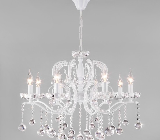 Люстра 10107/8 глянцевый белый/прозрачный хрусталь Strotskis