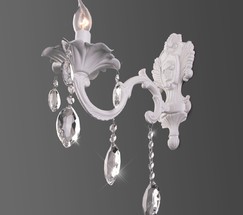 Настенный светильник 10108/1 белый/прозрачный хрусталь Strotskis