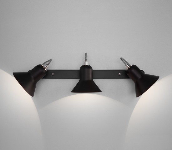 Настенный светильник 20083/3 черный/хром