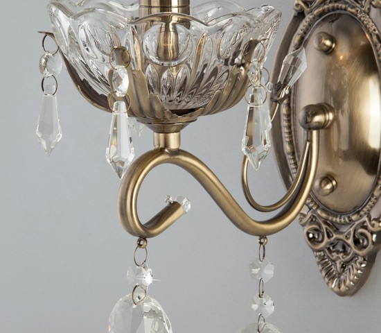 Настенный светильник 10103/1 античная бронза/прозрачный хрусталь Strotskis