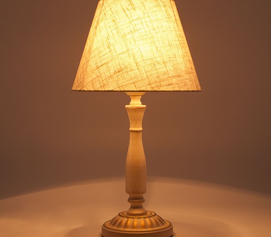 Настольная лампа 01060/1 белый с золотом