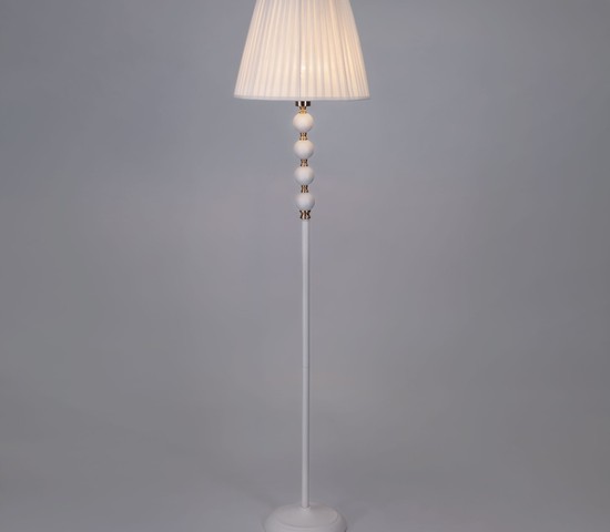 Торшер 01058/1 белый