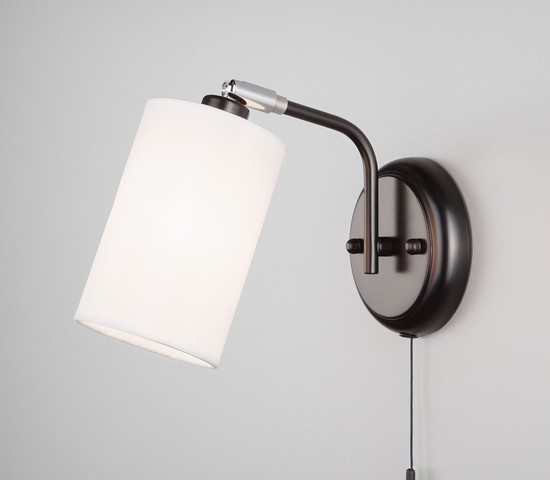 Настенный светильник 70072/1 белый