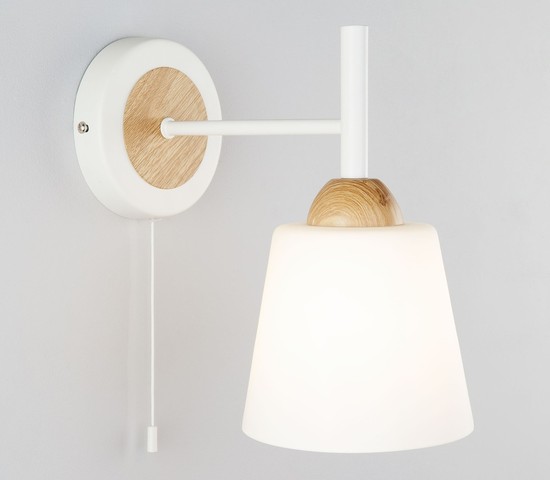 Настенный светильник 70085/1 белый