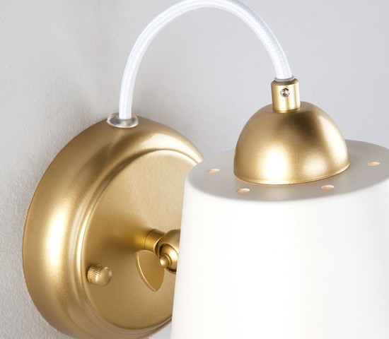 Настенный светильник 70083/1 золото