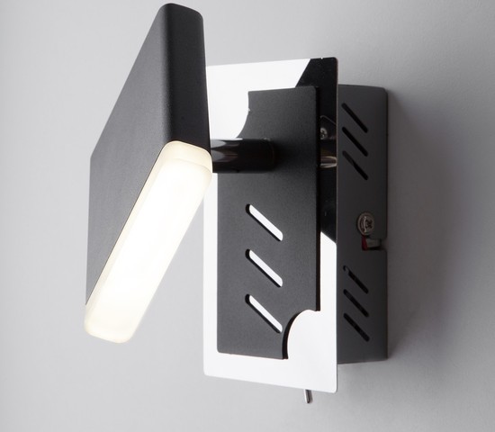 Настенный светильник 20000/1 черный