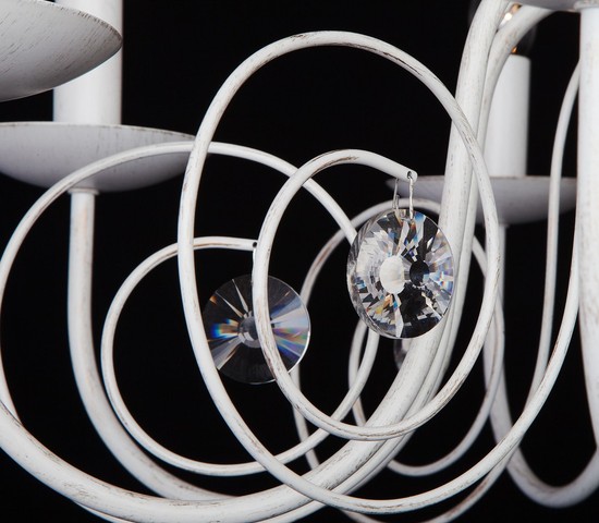 Люстра 60018/8 белый с золотом