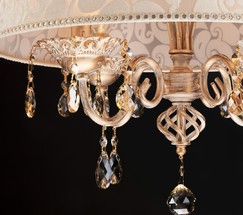 Люстра 10008/4 белый с золотом/тонированный хрусталь Strotskis