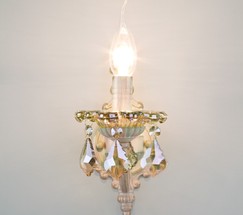 Настенный светильник 3281/1 белый с золотом/тонированный хрусталь Strotskis