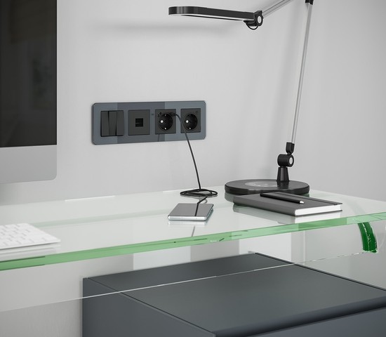 Рамка на 4 поста Elite (графит, стекло) (W0042440)