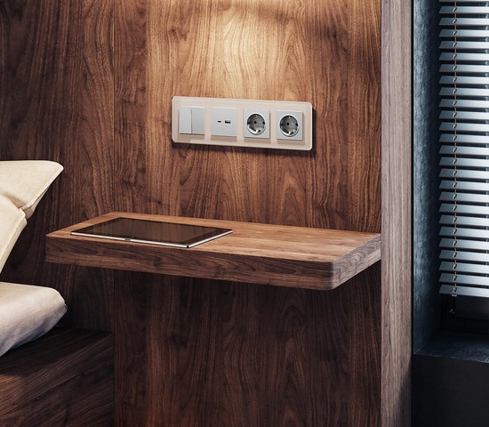 Рамка на 4 поста Elite (дымчатый, стекло) (W0042417)