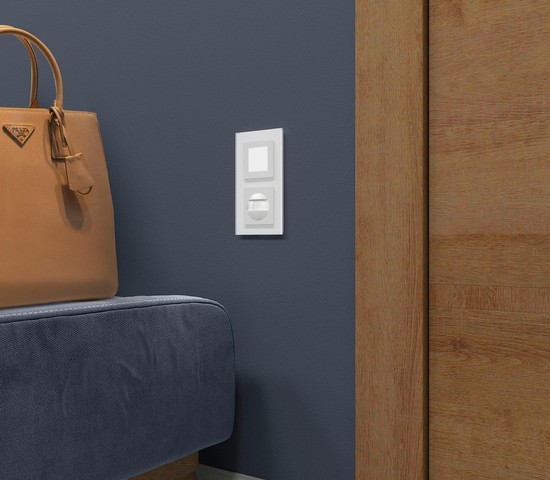 Датчик движения 500 Вт, двухпроводный (белый) (W1155101)