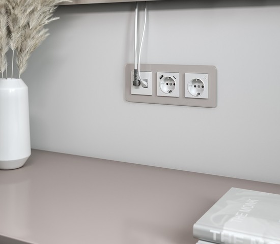 Розетка ТВ+Ethernet RJ-45 6 cat.(белый) (W1181301)