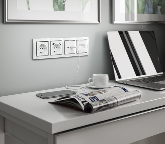 Розетка USB тип A+С (белый) (W1171801)