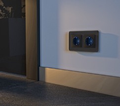 Розетка с подсветкой (черный) (W1171408)