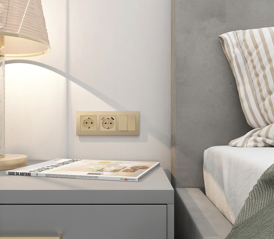 Рамка на 3 поста Aluminium (шампань) (W0031711)