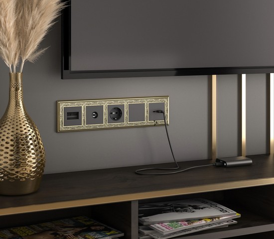 Заглушка (черный матовый) (W1159208)